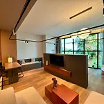 Zins Luxury Durrës