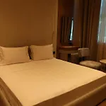 Zins Luxury