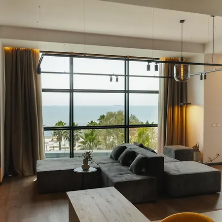 Zins Luxury دراس