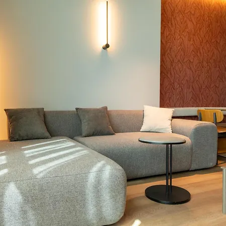Zins Luxury شقة