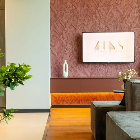 Zins Luxury *