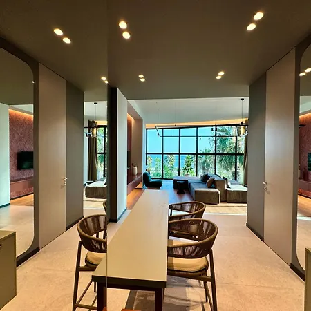 Zins Luxury Apartment