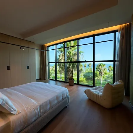 Zins Luxury Apartment *