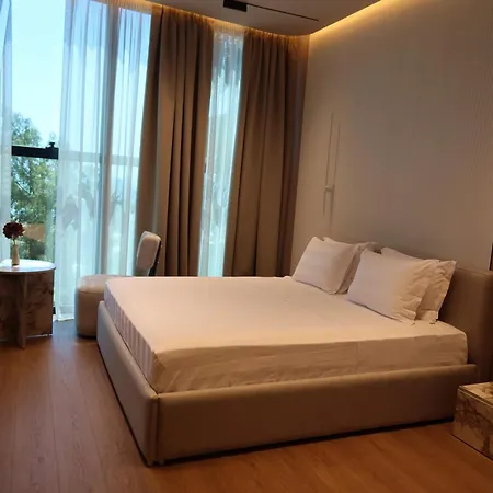Zins Luxury Apartment Durrës