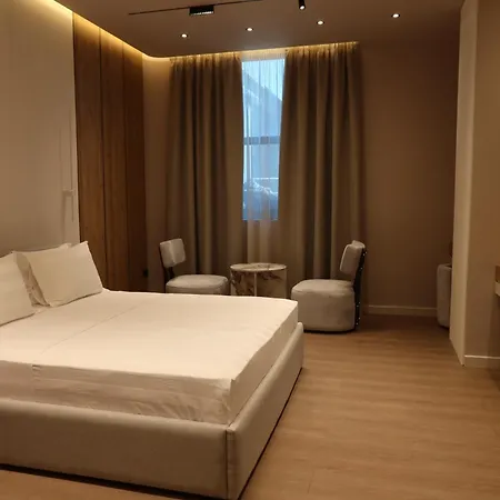 Zins Luxury