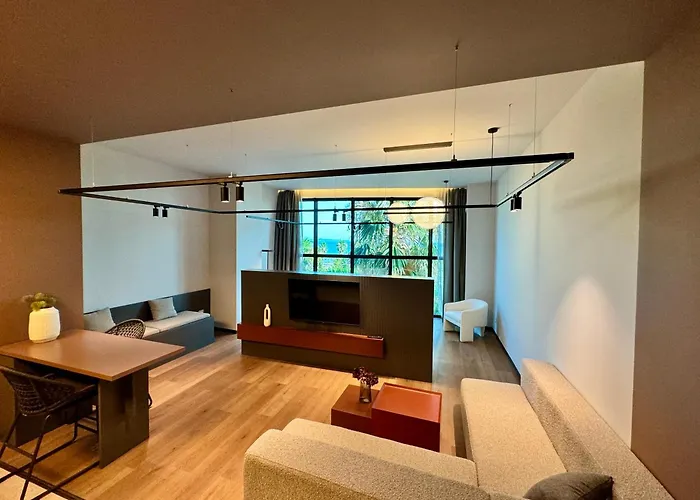 Zins Luxury Durrës