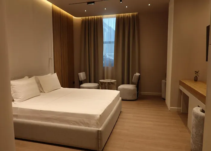 Zins Luxury